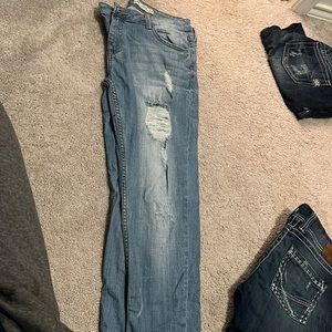 Midrise boyfriend jeans! Size 13